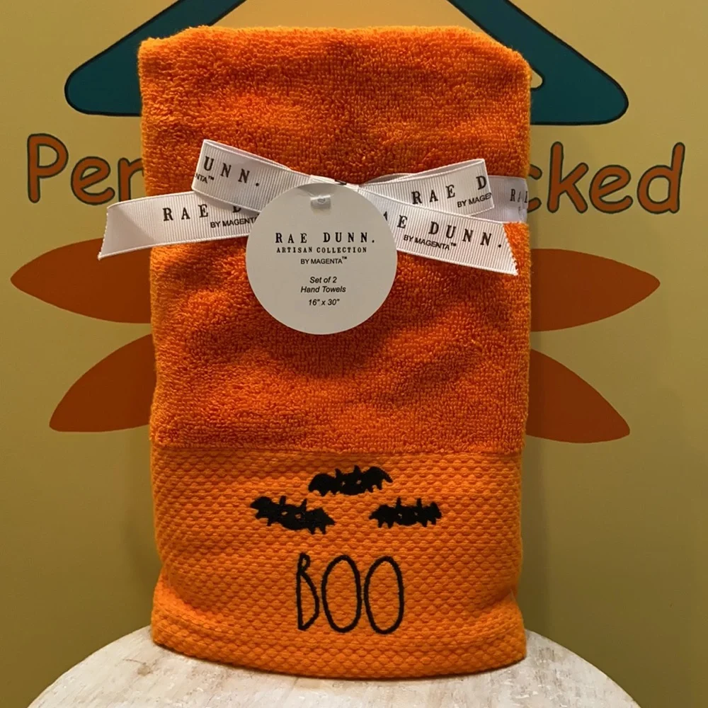 Rae Dunn BOO Hand Towels